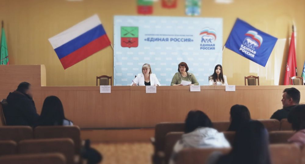 Прошло очередное заседание комиссии по делам несовершеннолетних