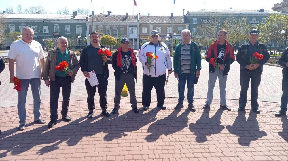 В Бердянске почтили память расстрелянных членов Бердянского совета