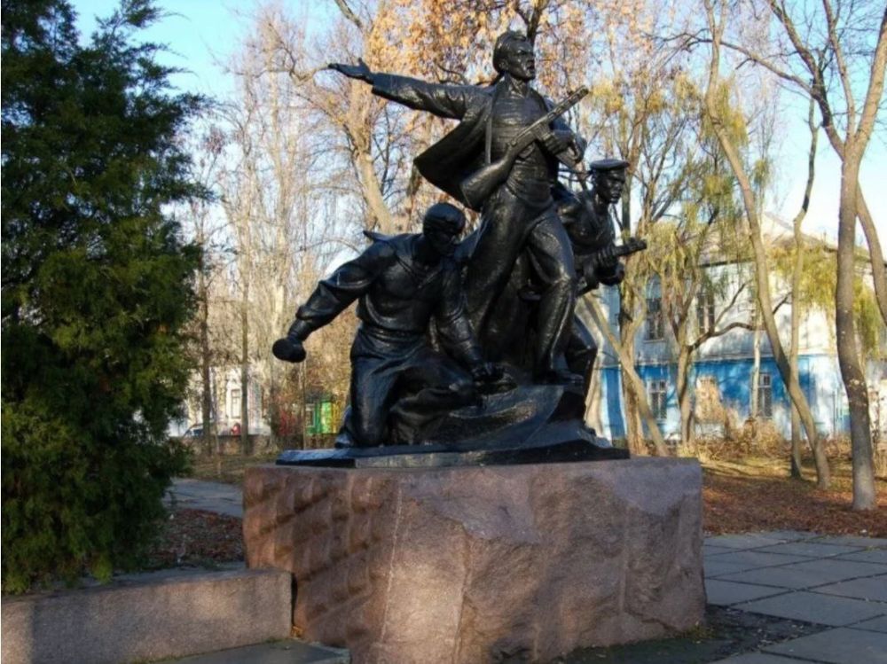 17  1943      