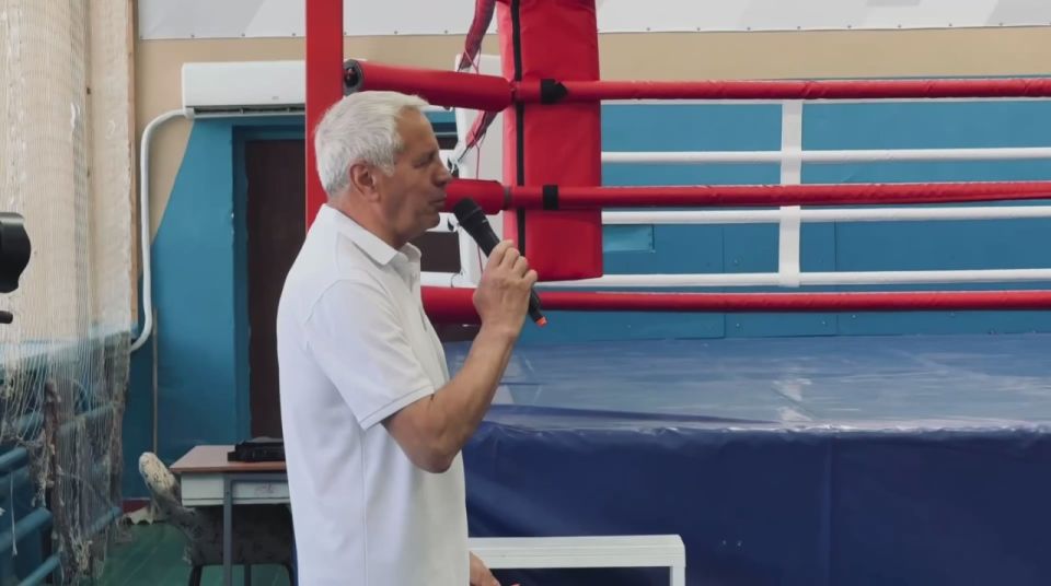 В спортивном клубе «Рубеж» прошёл турнир по боксу, приуроченный к Международному дню защиты детей