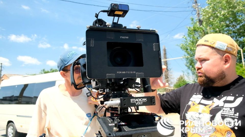 &quot;Новая земля&quot;: в Керчи снимают сериал о новых регионах России