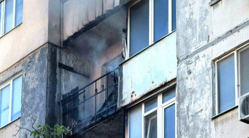 В Бердянске ликвидировали пожар в 9-этажном жилом доме