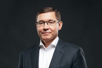 Анна Хорошун: Владимир Якушев поздравил россиян с Днем семьи, любви и верности: