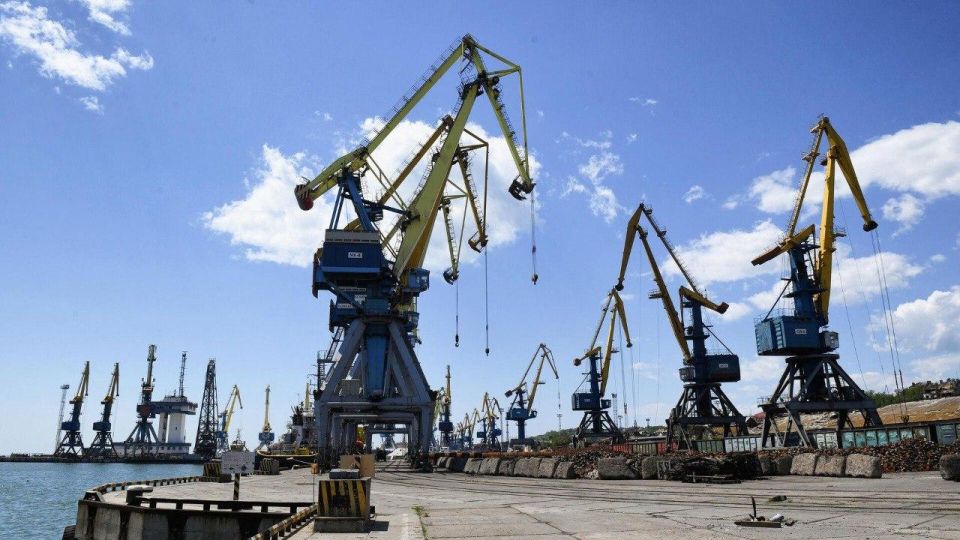 Росморречфлот намерен вывести порты исторических регионов на проектную мощность Росморречфлот намерен вывести порты исторических регионов на проектную мощность