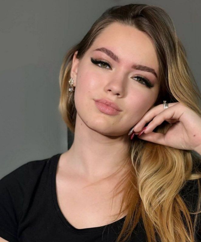 Отделом МВД России "Бердянский" разыскивается Кулькова Татьяна Константиновна, 2006 года рождения, проживающая в г. Бердянск, которая ушла из дома в неизвестном направлении и до настоящего момента не вернулась, на связь не... Отделом МВД России "Бердянский" разыскивается Кулькова Татьяна Константиновна, 2006 года рождения, проживающая в г. Бердянск, которая ушла из дома в неизвестном направлении и до настоящего момента не вернулась, на связь не...