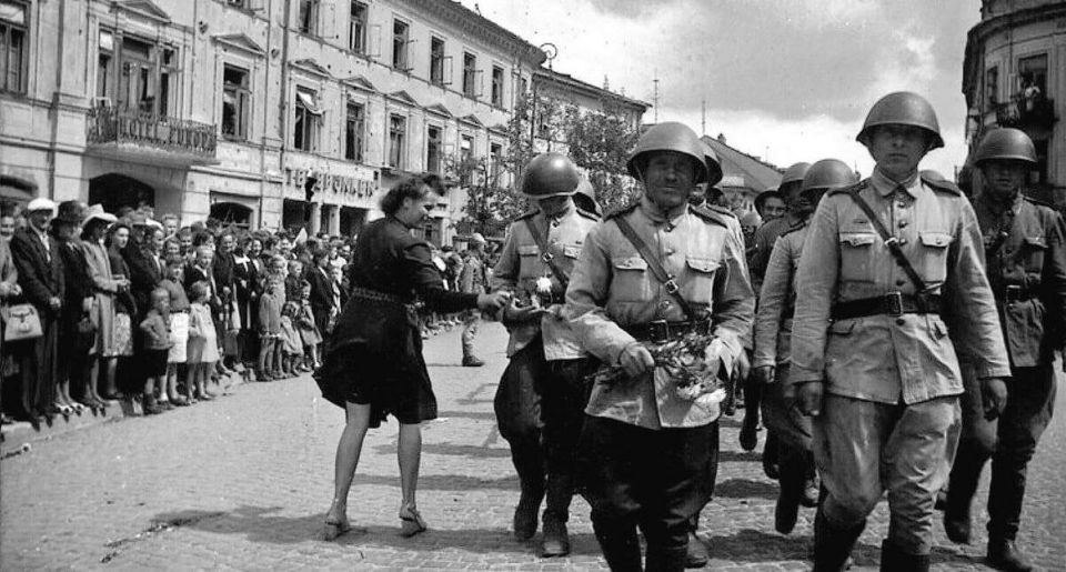 ���� �������: 24 ���� � ������� ������. 969