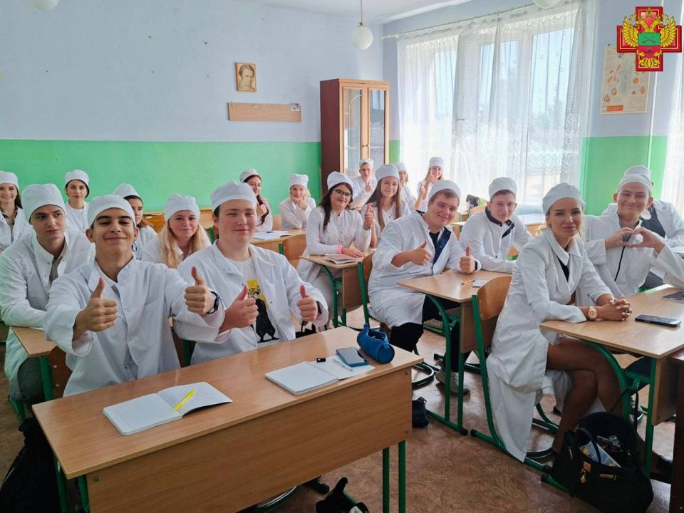 ���� ���, ������� � �������� ������������ �����!�: 525 �������������� ��������� � ����������� �������� ����������� �������