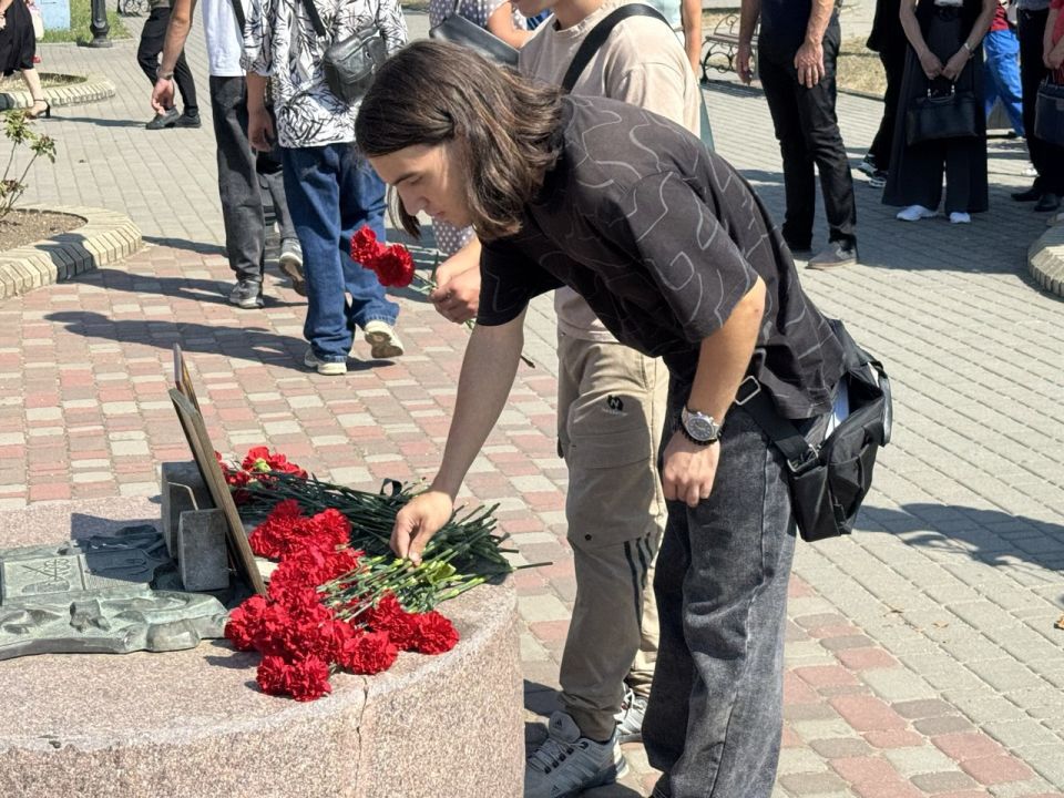 � ��������� ������ ���� ��������, ������ ������� ������� � ������ � �����������