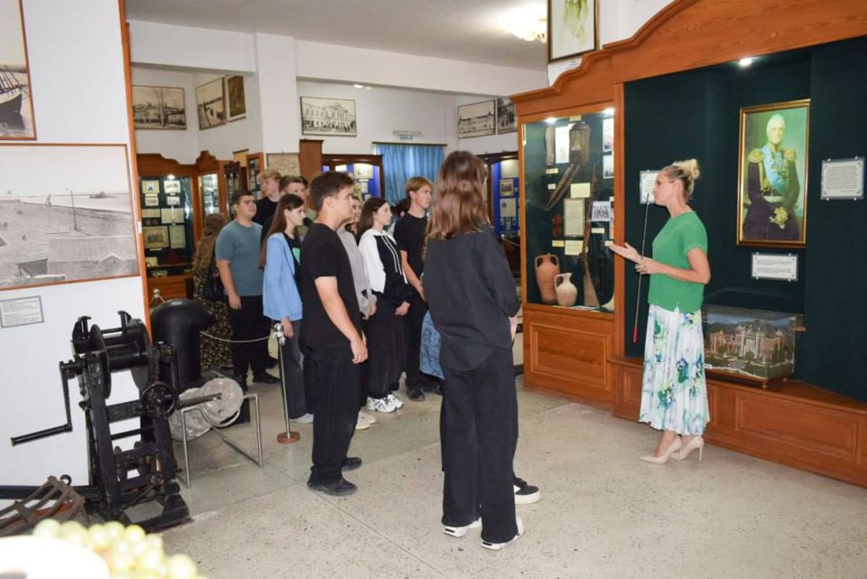 ����� ������� ������ �������� ������� ��� �������������