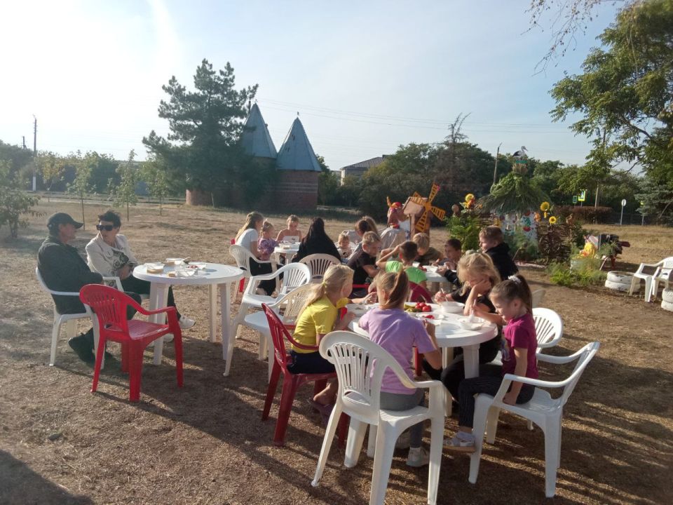 ���� ���� � ������������. � ���� �������� ���� ������������ ������ �������� ������� ���������, �����, �������� � ����� � ��� ���, ����������� ��� ����