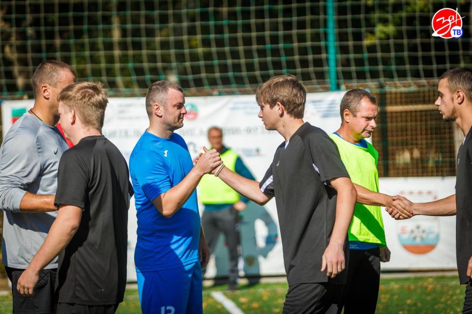 � ���������� ���������� ���� �� ����-�������, ����������� 80-����� ������