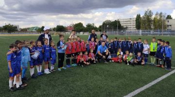 Футболисты команды «Дизелист» взяли золото на кубке Бердянска