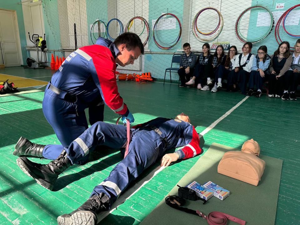 � ������ ����������� ������� �������� ����� ������-������� �� ������� ������ � ������������ ������������