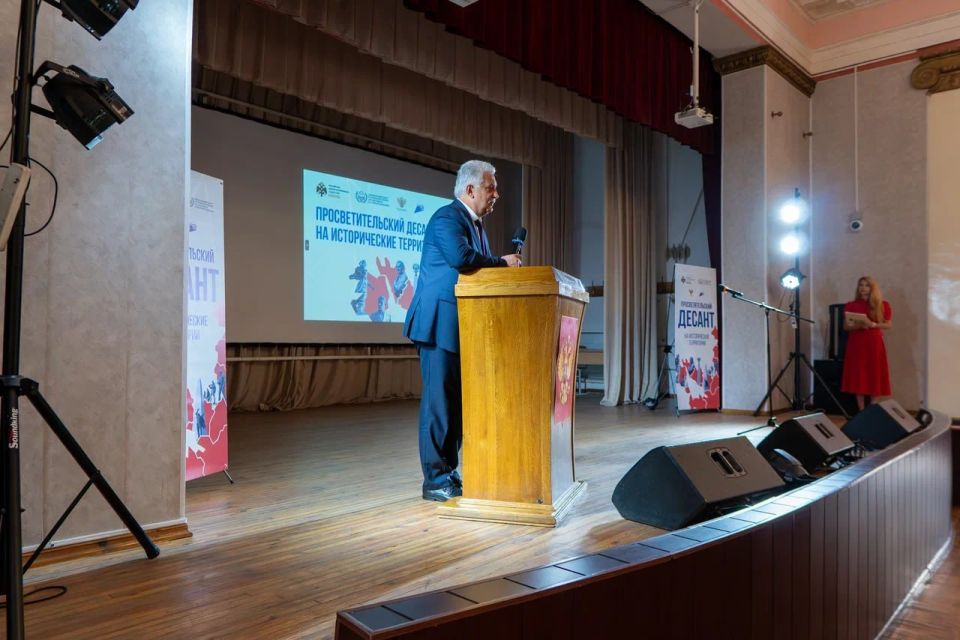 ���������������� ������ ����������� ������-������������� �������� ������ � ��������� ������-������� � ��������� �� 12 ���������