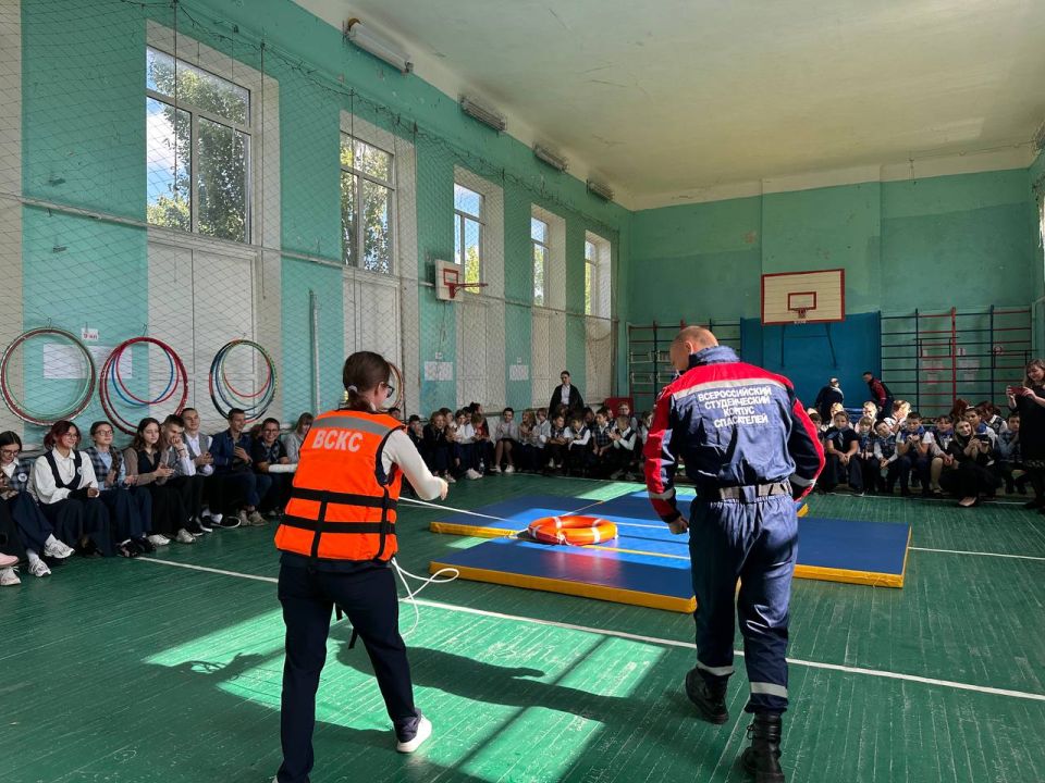 � ������ ����������� ������� �������� ����� ������-������� �� ������� ������ � ������������ ������������