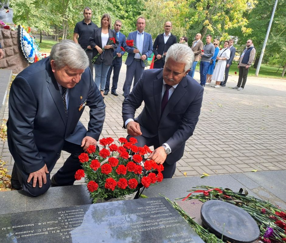 ������������� ����������������� ������� ���� ��������� ����� � ��������� �������� �������-�����������