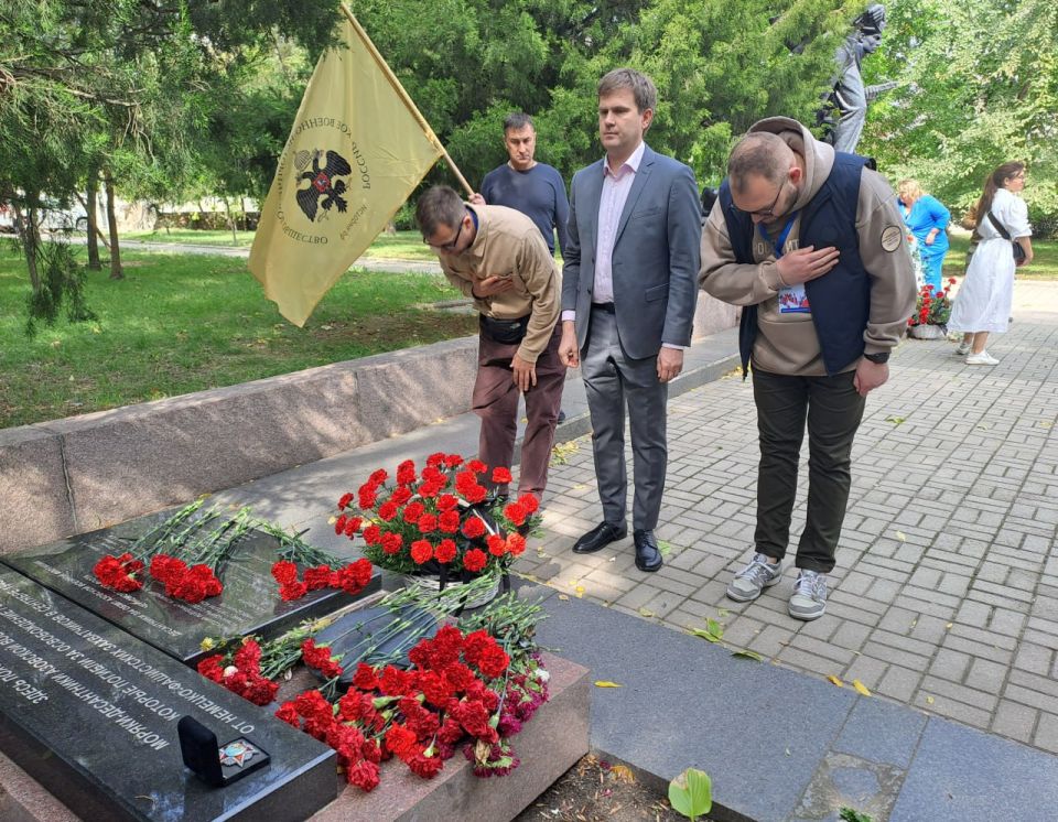 ������������� ����������������� ������� ���� ��������� ����� � ��������� �������� �������-�����������