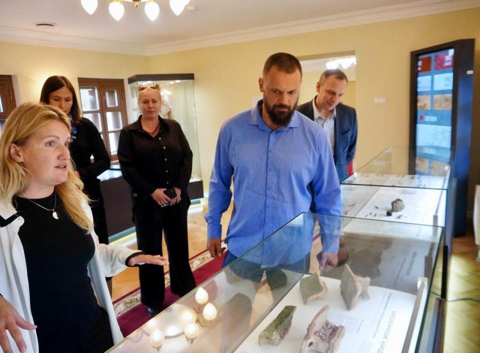 ����� ����������� ������ ����������� � ��������-��������������� ��������� ����