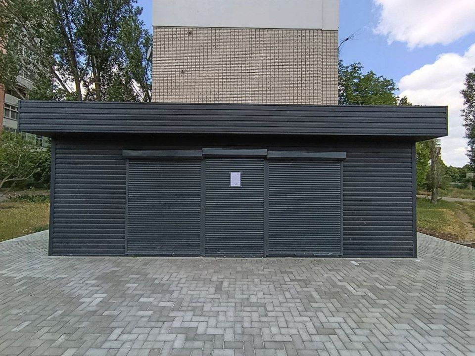 В Бердянске выявлены факты незаконного размещения нестационарных торговых объектов В Бердянске выявлены факты незаконного размещения нестационарных торговых объектов