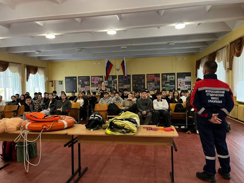 � ��������� ������������ ����� ������-������� �� ������������ ��� ����������