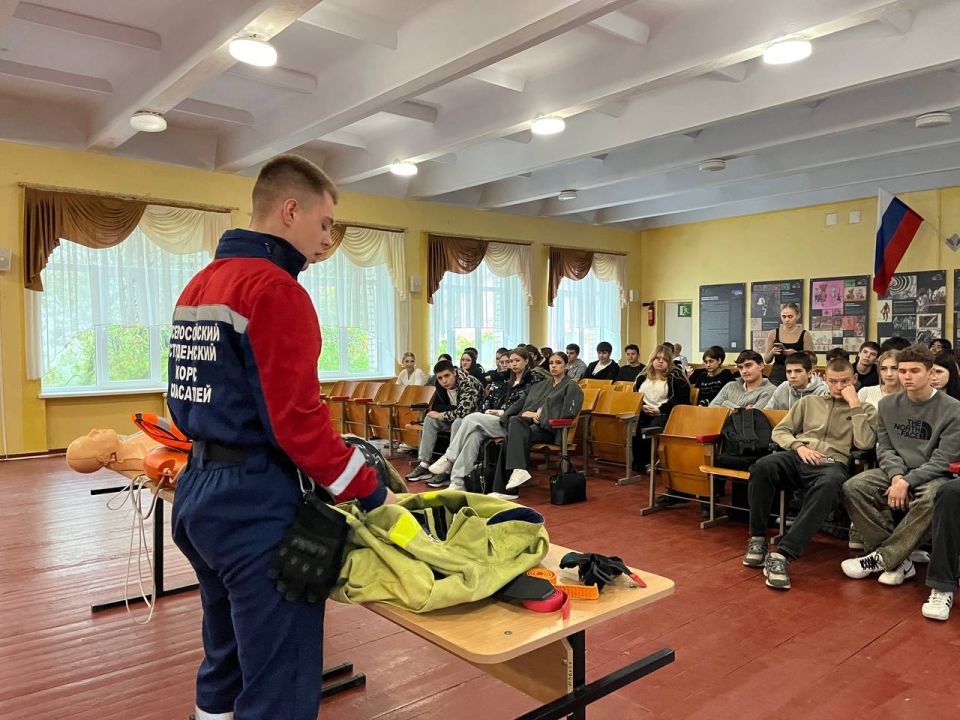 � ��������� ������������ ����� ������-������� �� ������������ ��� ����������