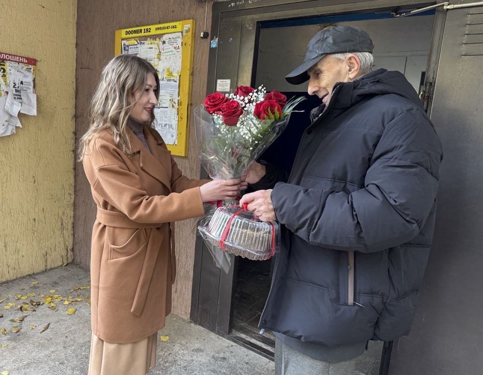 ������ ��������� ������ ����� �������� 90-������ ������