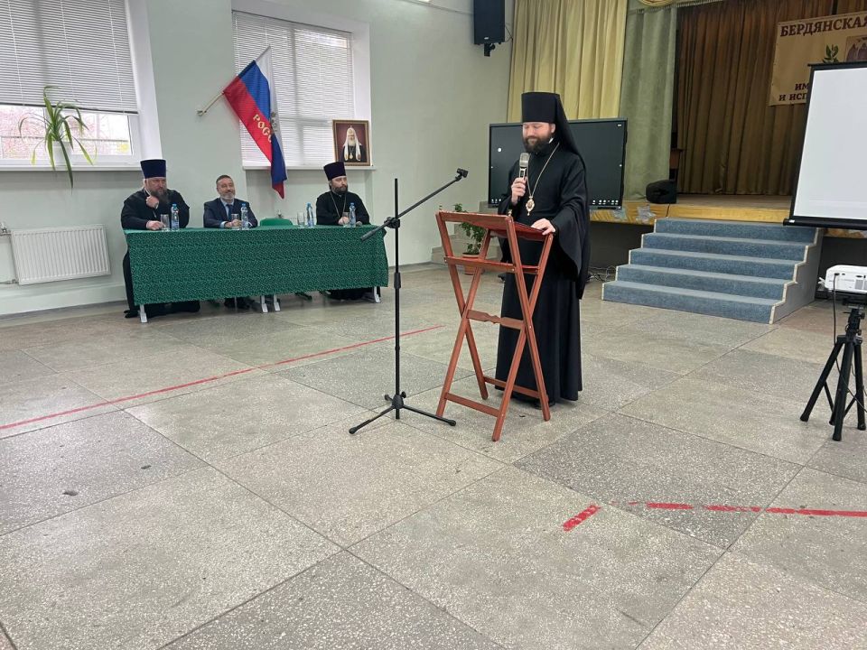 � ��������� �������� �������-������������ ���������� ����������