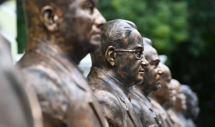 ���� �������: 12 ������. 1472. �������� ����� III � ����� ��������