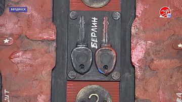 В художественном музее имени Исаака Бродского открылась выставка московских художников «Великое русское слово»