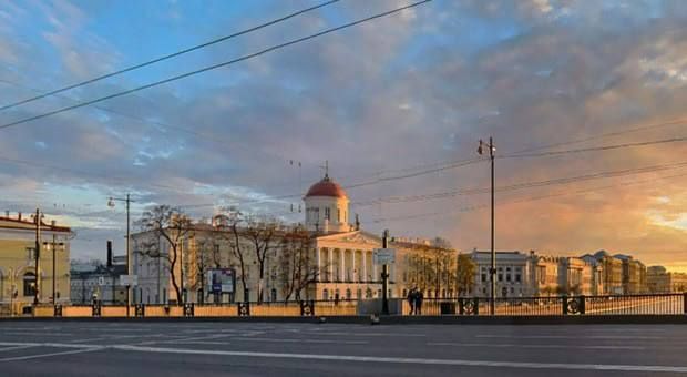 ���� �������: 15 �������. 1970, 55 ��� �����