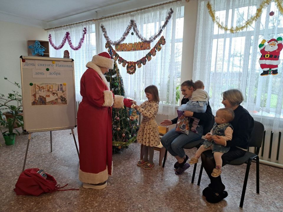 19.12.2025 в ГБУ "Комплексный центр социального обслуживания населения" Министерства труда и социальной политики Запорожской области в отделении помощи матерям с детьми до 3-х лет обособленного подразделения г. Бердянск... 19.12.2025 в ГБУ "Комплексный центр социального обслуживания населения" Министерства труда и социальной политики Запорожской области в отделении помощи матерям с детьми до 3-х лет обособленного подразделения г. Бердянск...