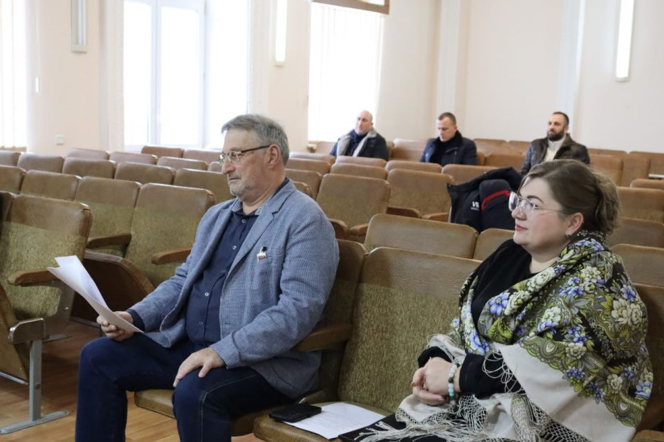 В центре внимания — развитие и эффективность: итоги внеочередного заседания Совета депутатов В центре внимания — развитие и эффективность: итоги внеочередного заседания Совета депутатов