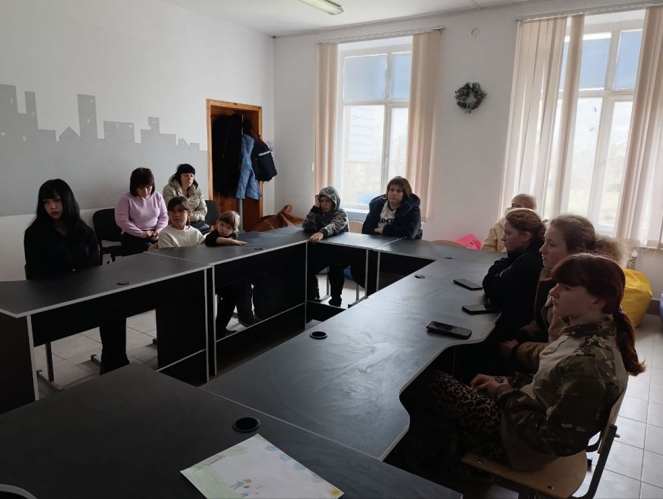 23.12.2025 г. в ГБУ «Комплексный центр социального обслуживания населения» Министерства труда и социальной политики Запорожской области специалистами отделения социальной помощи семьям с детьми обособленного подразделения г.... 23.12.2025 г. в ГБУ «Комплексный центр социального обслуживания населения» Министерства труда и социальной политики Запорожской области специалистами отделения социальной помощи семьям с детьми обособленного подразделения г....