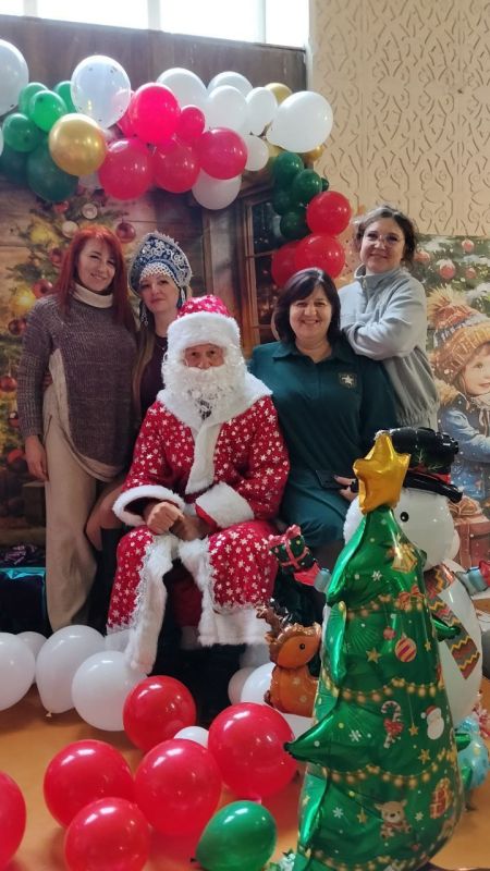 Сказка создается вместе: новогодний праздник в Новопетровке Сказка создается вместе: новогодний праздник в Новопетровке