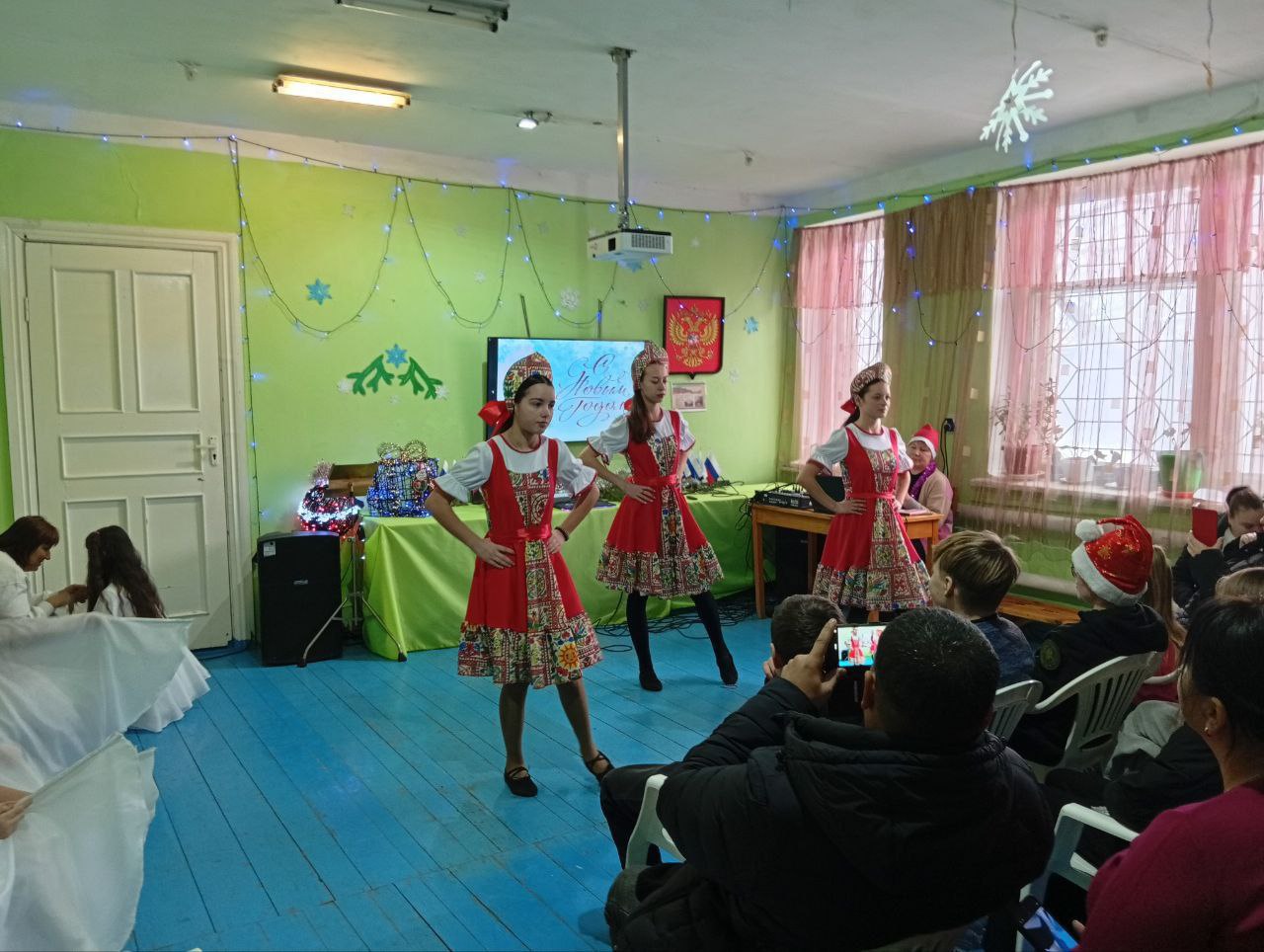 Новогодние посиделки в Новотроицком Новогодние посиделки в Новотроицком