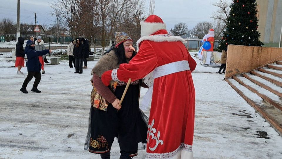 Новогодний праздник в селе Дмитровка Новогодний праздник в селе Дмитровка