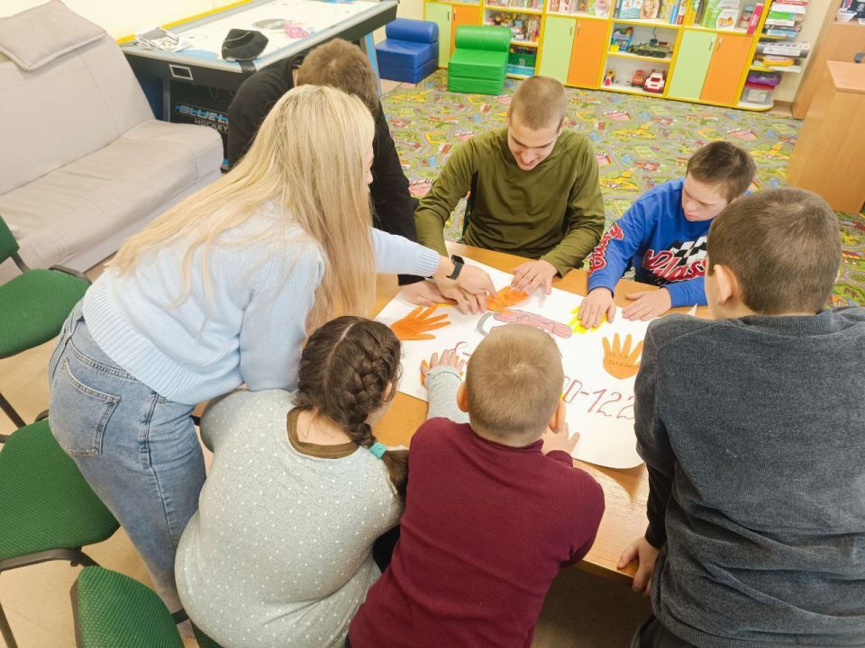 15.01.2025 в ГБУ «Комплексный центр социального обслуживания населения» Министерства труда и социальной политики Запорожской области, в отделении реабилитации детей-инвалидов г.Бердянск прошел тематический урок «Тропа... 15.01.2025 в ГБУ «Комплексный центр социального обслуживания населения» Министерства труда и социальной политики Запорожской области, в отделении реабилитации детей-инвалидов г.Бердянск прошел тематический урок «Тропа...