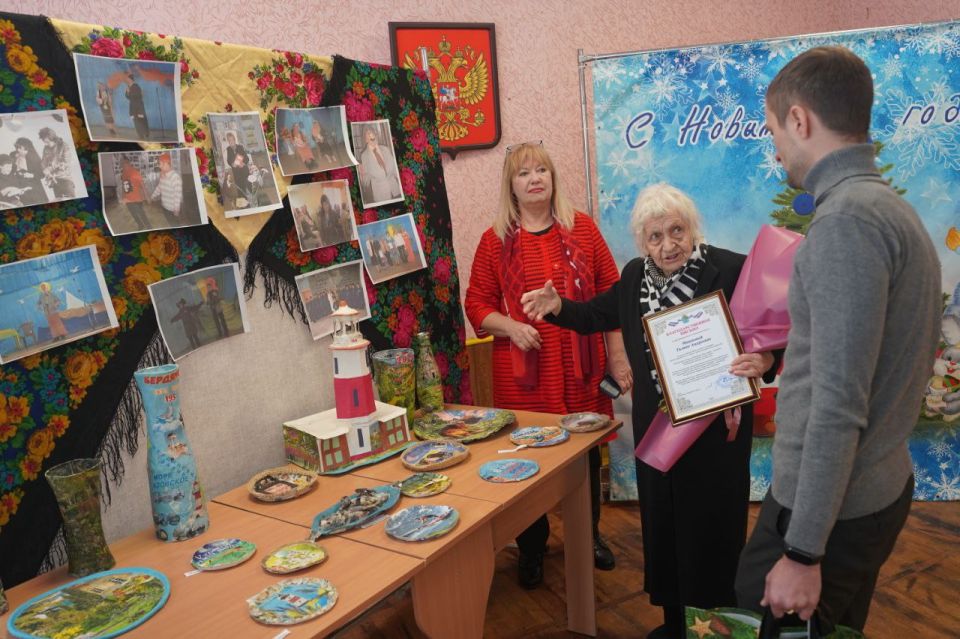 Бердянск отдает дань уважения своим ветеранам культуры Бердянск отдает дань уважения своим ветеранам культуры