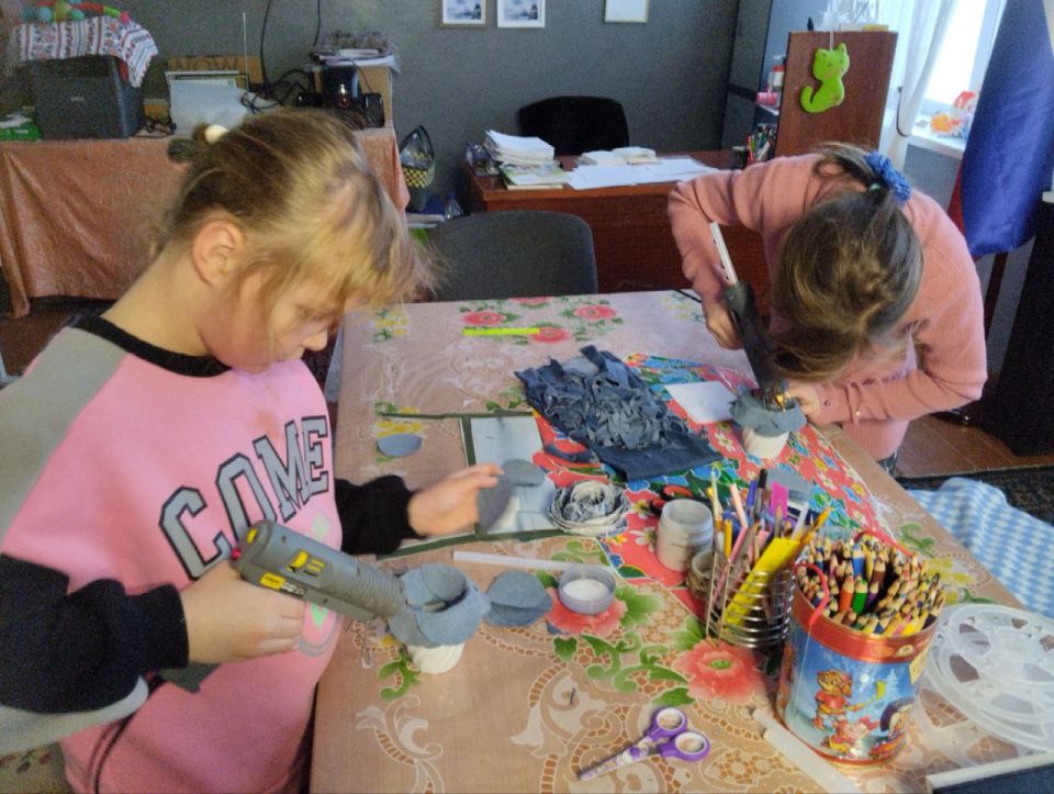 Мастеркласс кружка «Магия творчества» в ДК Старопетровка Мастеркласс кружка «Магия творчества» в ДК Старопетровка