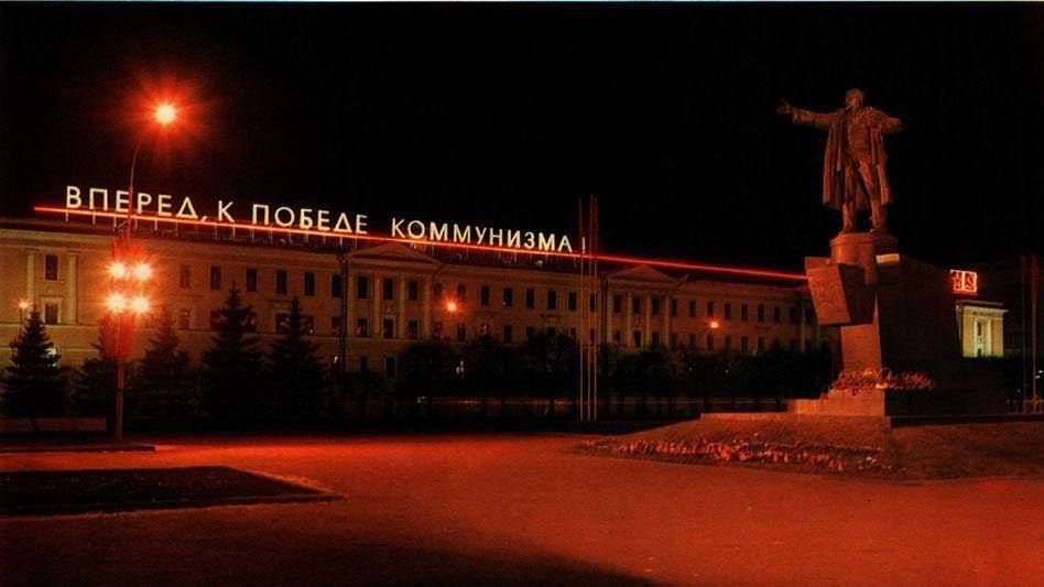 Анна Хорошун: 26 января. 1944. Комиссия Бурденко опубликовала сообщение: в Катынском лесу пленных польских офицеров расстреляли немцы Анна Хорошун: 26 января. 1944. Комиссия Бурденко опубликовала сообщение: в Катынском лесу пленных польских офицеров расстреляли немцы