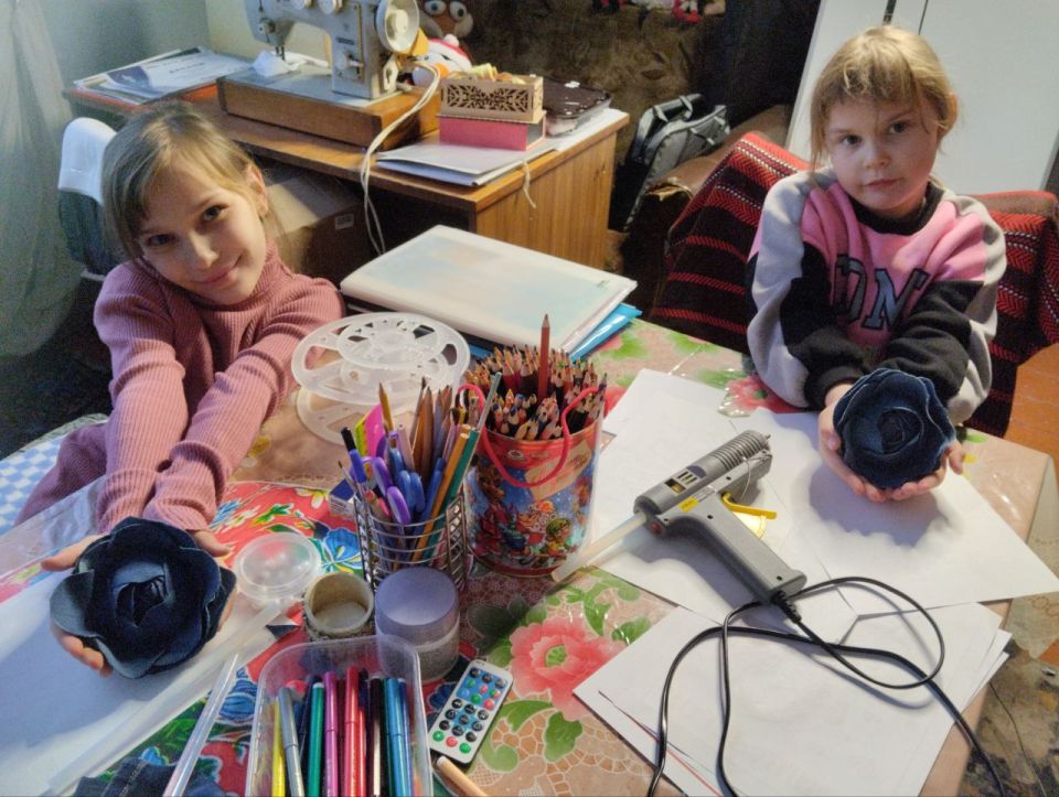 Мастеркласс кружка «Магия творчества» в ДК Старопетровка Мастеркласс кружка «Магия творчества» в ДК Старопетровка