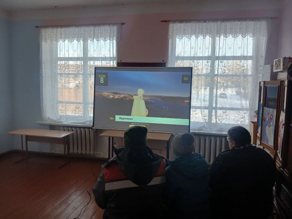 Беседа о подвиге «Стояли как солдаты города-герои» Беседа о подвиге «Стояли как солдаты города-герои»