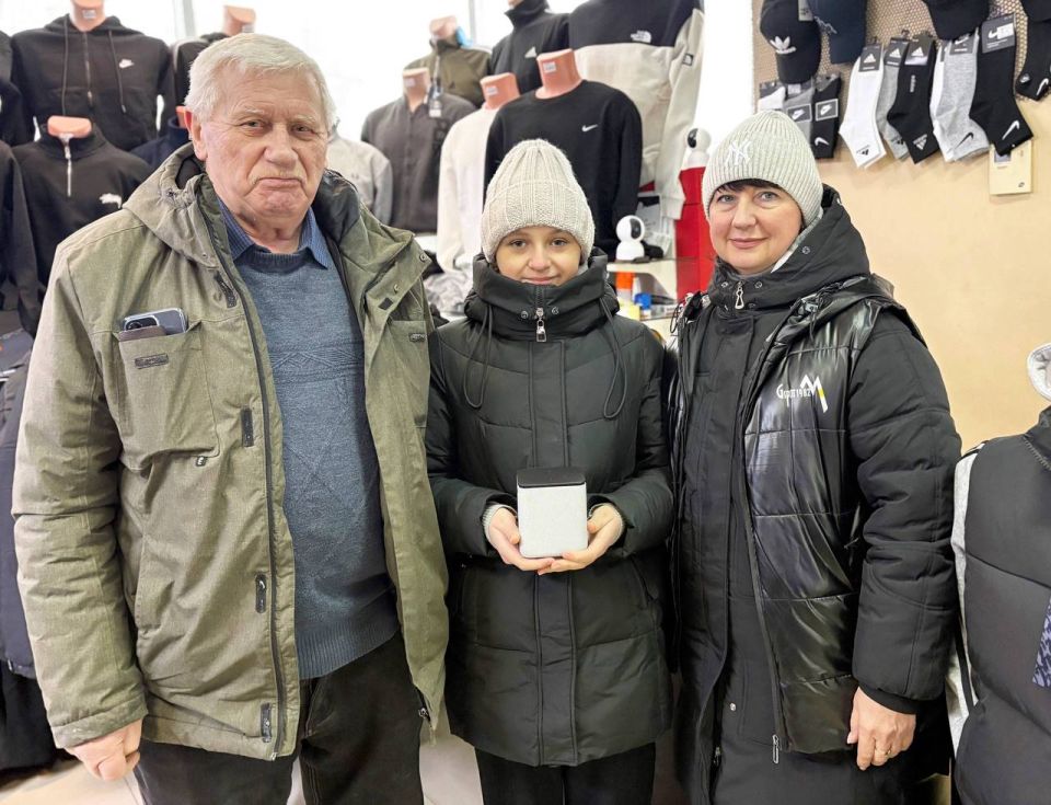 В Запорожской области депутаты исполнили детские желания в рамках акции «Ёлка желаний» В Запорожской области депутаты исполнили детские желания в рамках акции «Ёлка желаний»