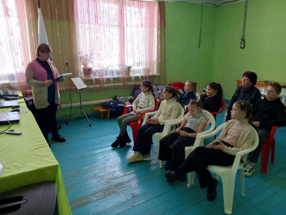 Беседадиалог «Ненормативная лексика в молодёжной среде» Беседадиалог «Ненормативная лексика в молодёжной среде»