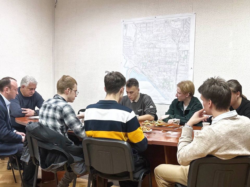 Студенты РАНХиГС прибыли в Бердянск с исследовательской миссией Студенты РАНХиГС прибыли в Бердянск с исследовательской миссией