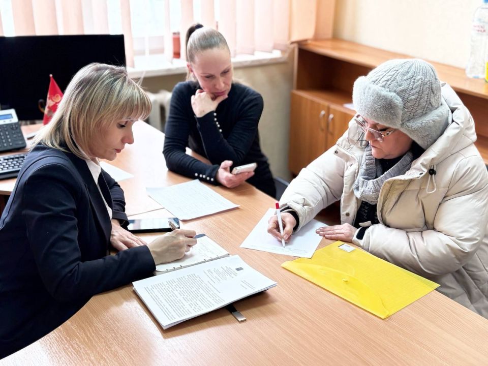 В Бердянске состоялся приём граждан с участием депутата Заксобрания Запорожской области В Бердянске состоялся приём граждан с участием депутата Заксобрания Запорожской области