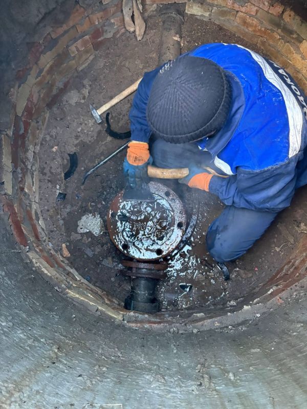 Бригада чувашского «Водоканала» и МУП «Вест» провели работы в Андреевке Бригада чувашского «Водоканала» и МУП «Вест» провели работы в Андреевке