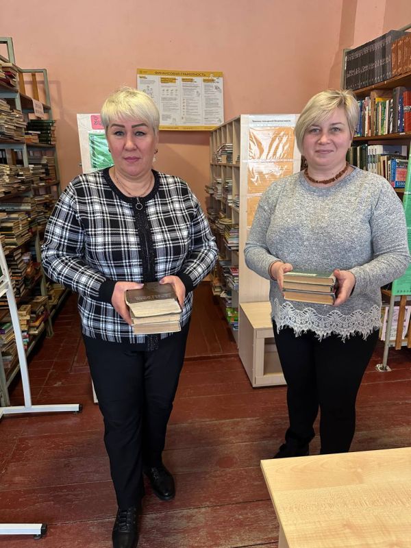 Акция «Книга в подарок» ко Международному дню дарения книг Акция «Книга в подарок» ко Международному дню дарения книг