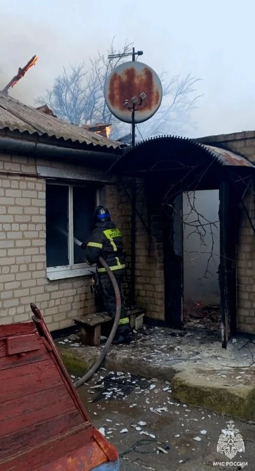 Два человека погибли при пожаре в селе Нововасильевка Бердянского муниципального округа Два человека погибли при пожаре в селе Нововасильевка Бердянского муниципального округа