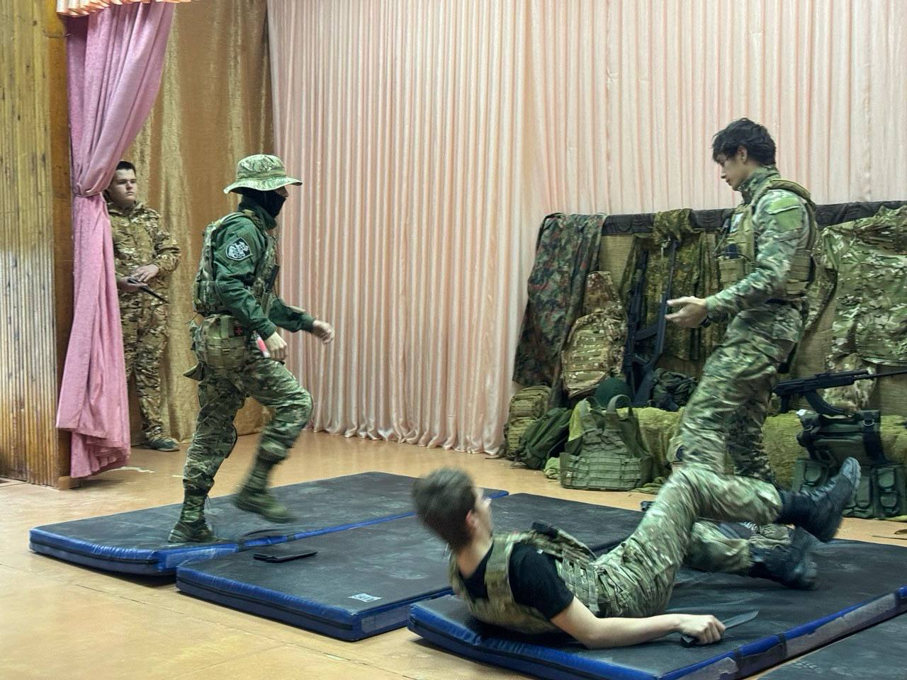 «Есть такая профессия Родину защищать» «Есть такая профессия Родину защищать»